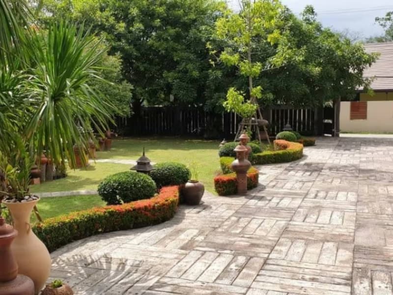 4 Bed House for Sale in San Kamphaeng