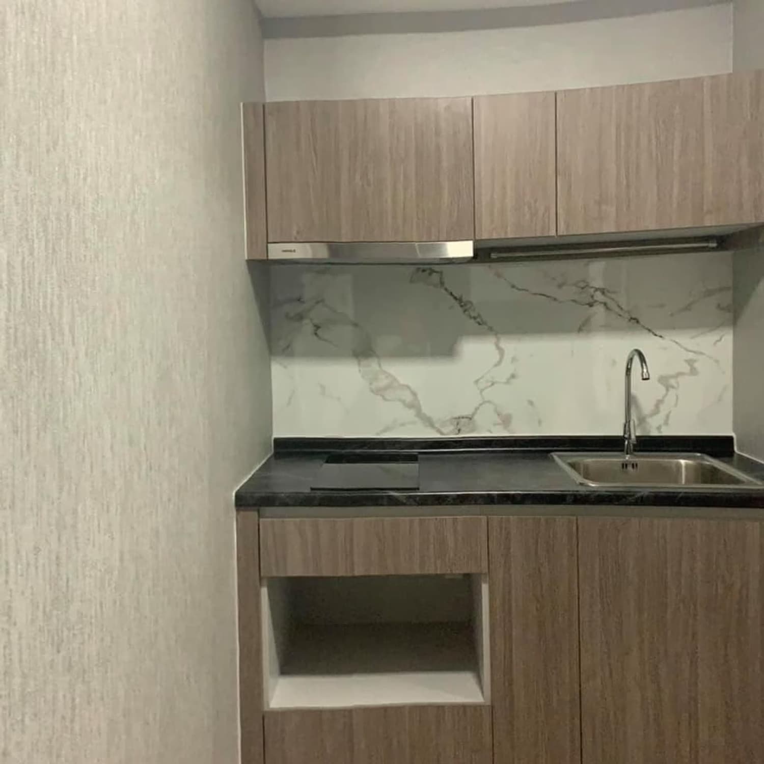  - Image 5