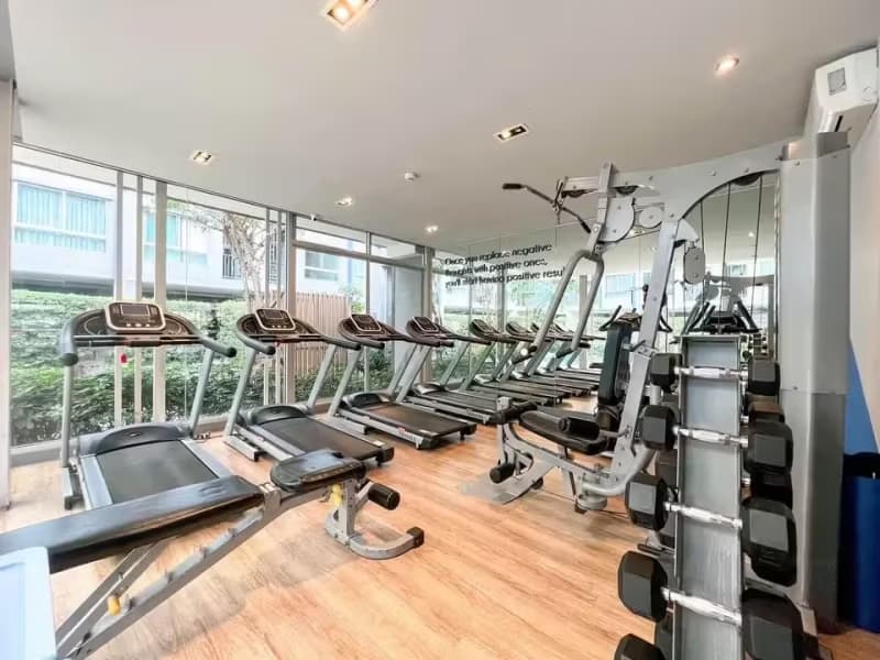 1 Bedroom Condo