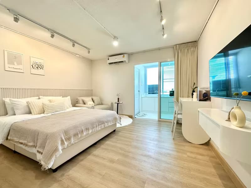 Condo for Sale at 103 Condo Soi 12