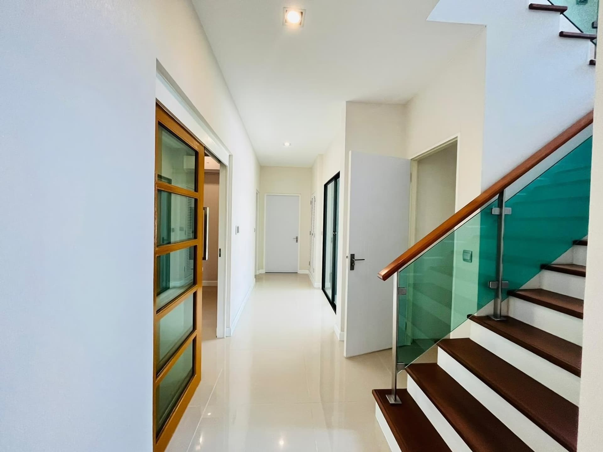 4 Bed House for Rent and Sale in Prawet - Image 17