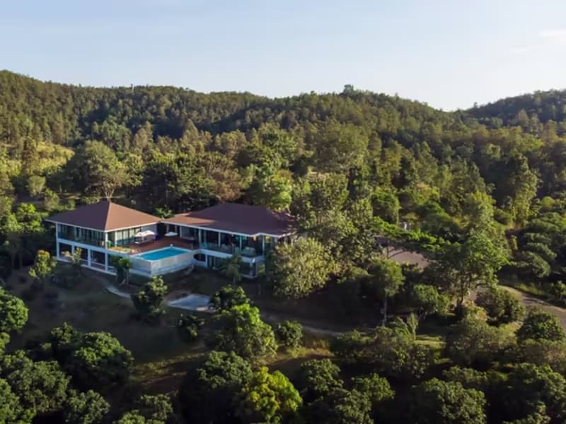 Pool Villa for Rent in Hang Dong