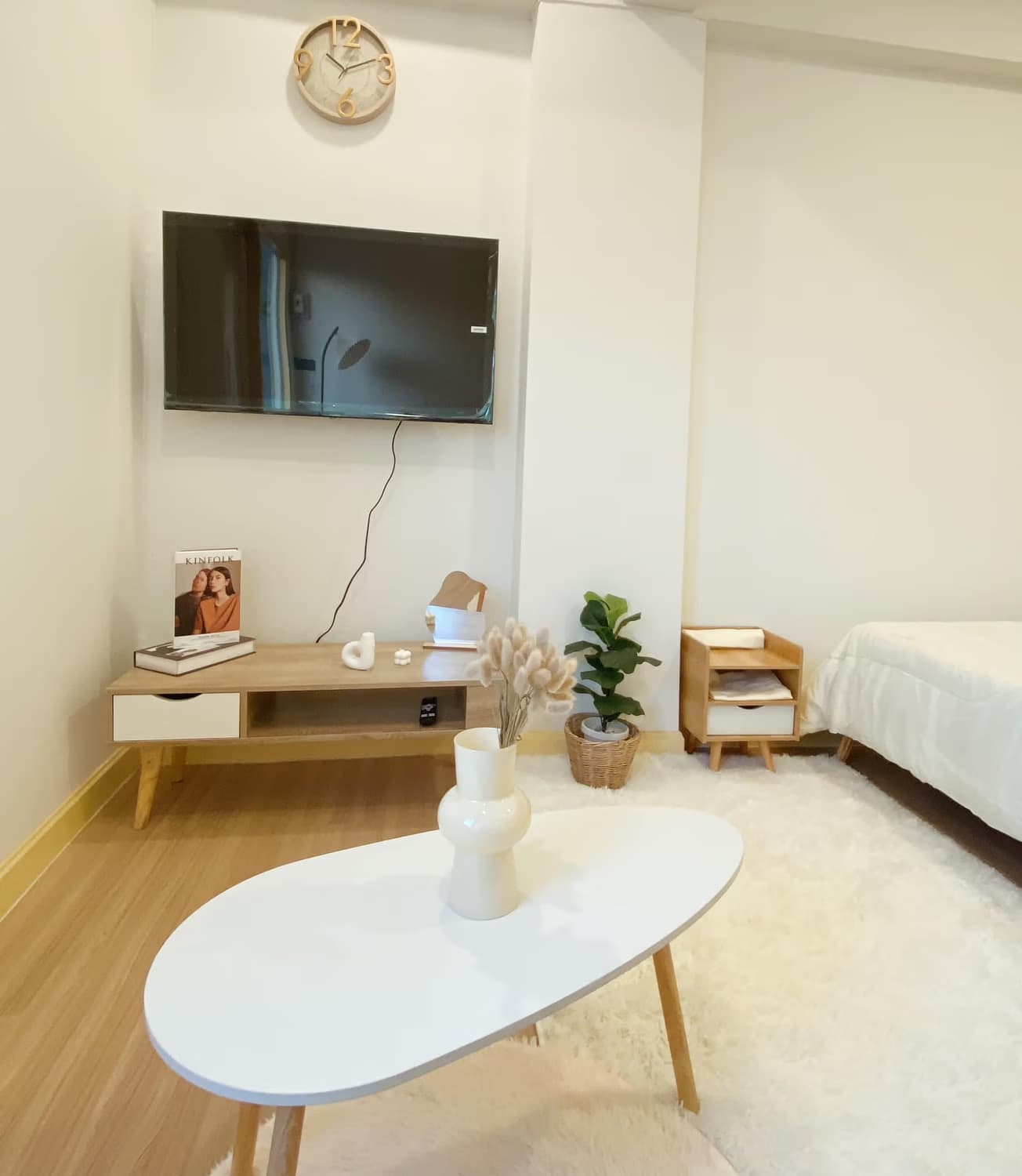 Condo for Sale at Impresstown Condo - Image 8