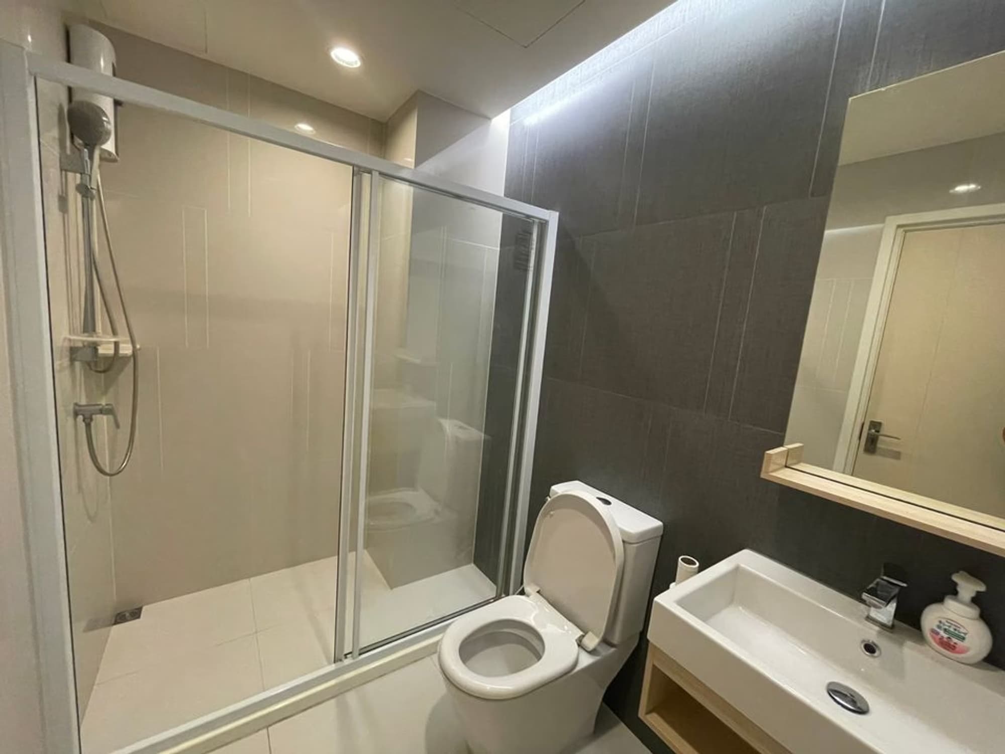 1 ห้องนอน undefined สำหรับ ขายและจำหน่าย ใน บางคอแหลม - Image 7