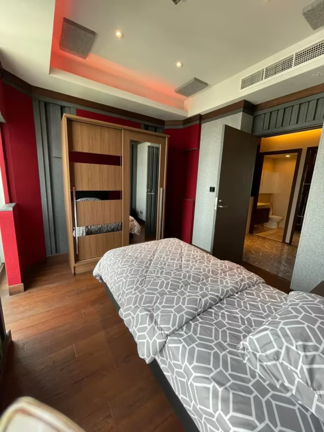 2 Bedroom Condo - Image 1