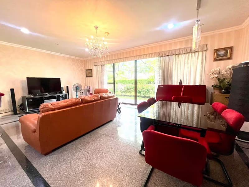 2 Bed Condo for Sale in Pathum Wan