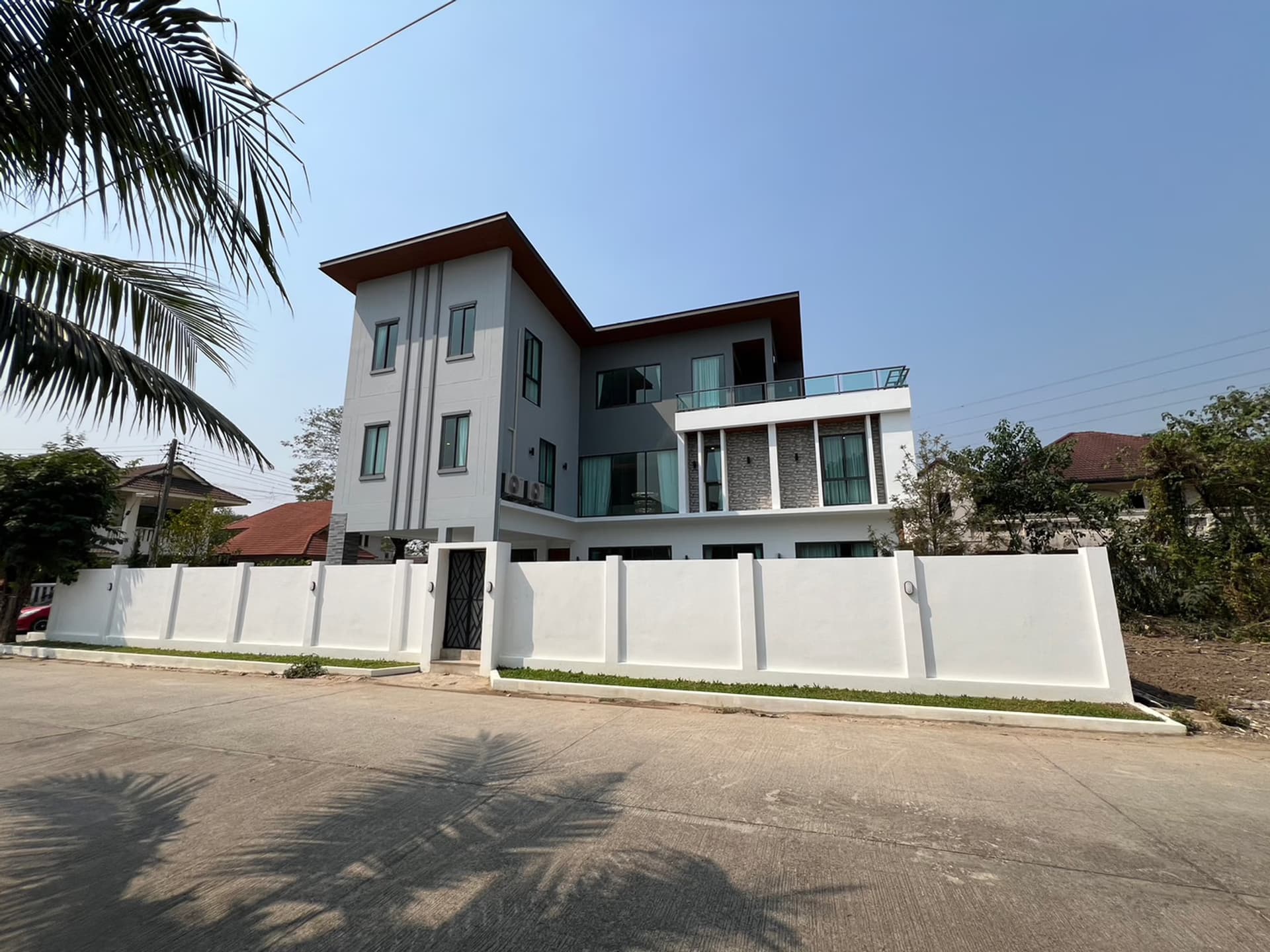 Pool Villa for Sale in San Phranet - Image 30
