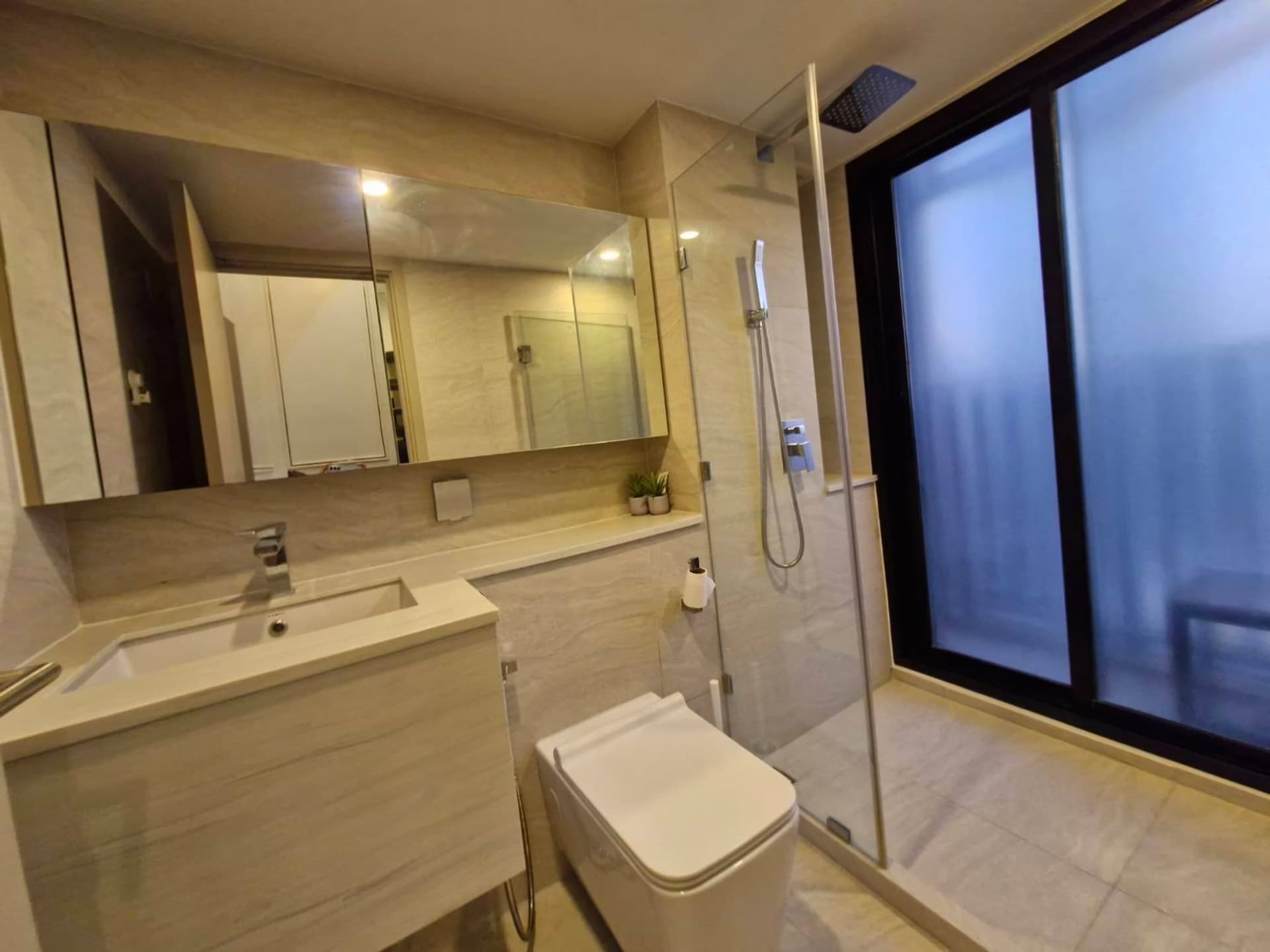 2 ห้องนอน คอนโด สำหรับ ขาย ใน Ratchathewi - Image 6