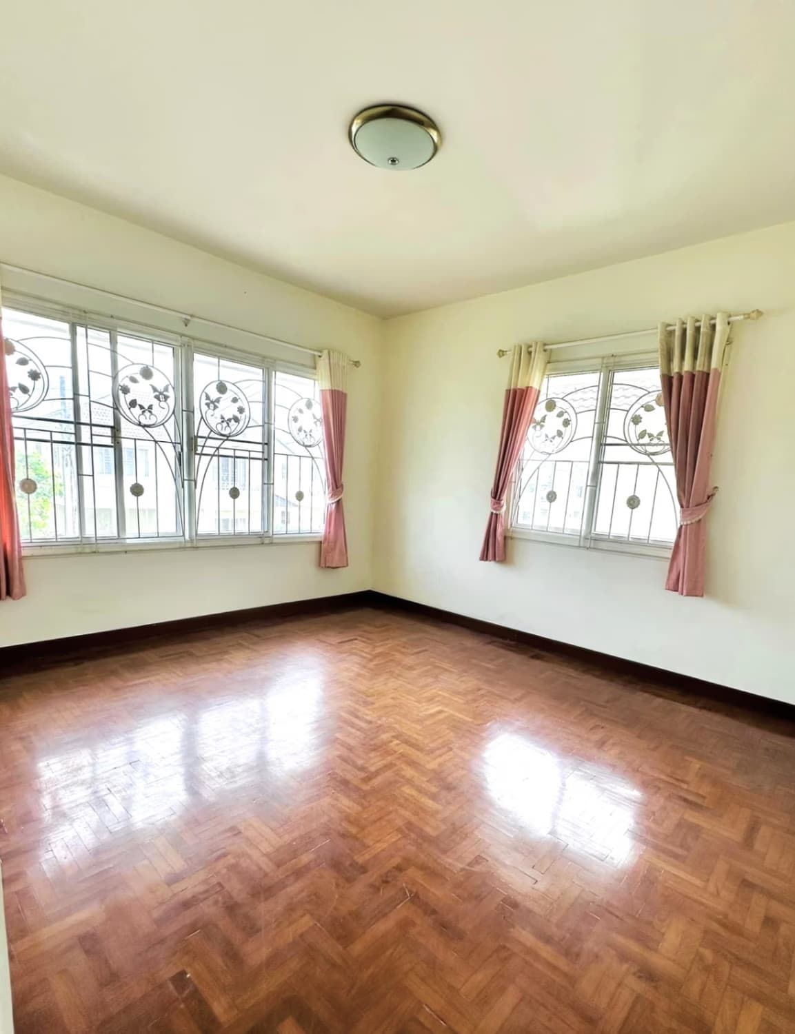 3 Bed House for Rent in Doi Saket - Image 6