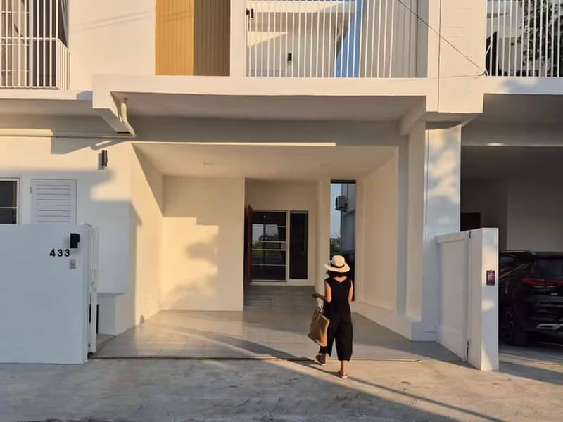 House for Sale in Nong Phueng, Saraphi.  