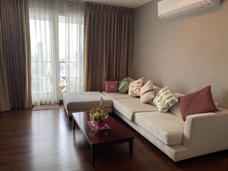  Ivy Thonglor 23