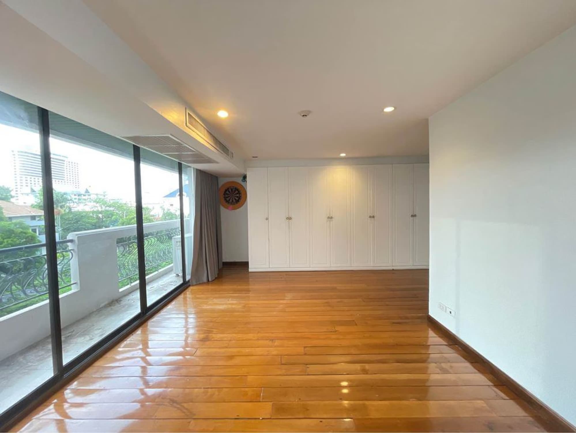 3 ห้องนอน คอนโด สำหรับ ขาย ใน Watthana - Image 3