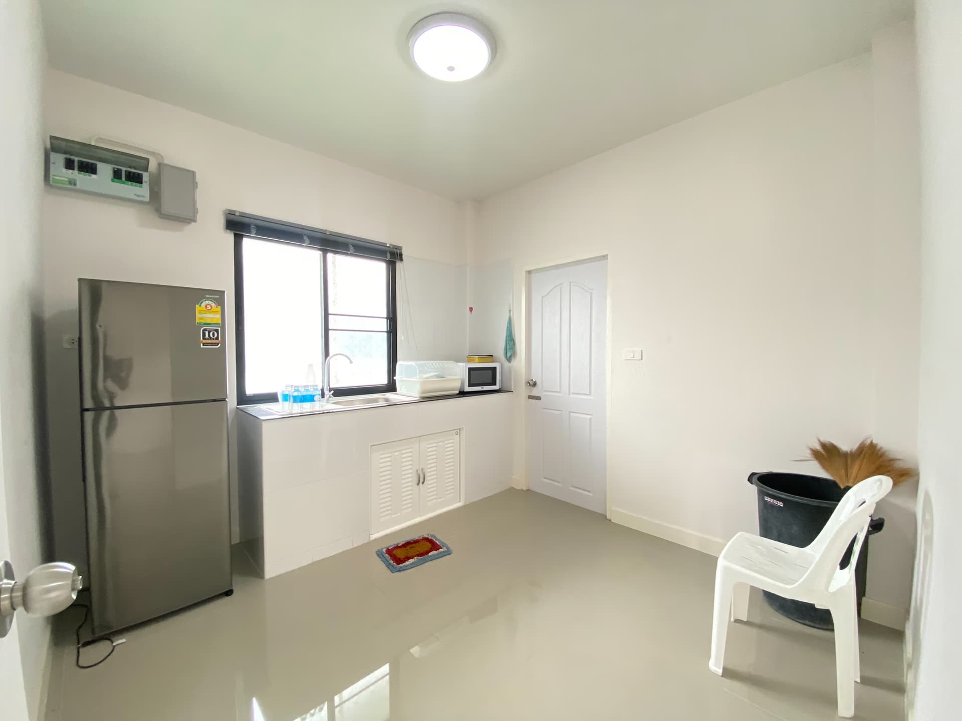 2 Bedroom House - Image 11