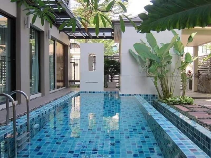  House for Rent in Khlong Toei.