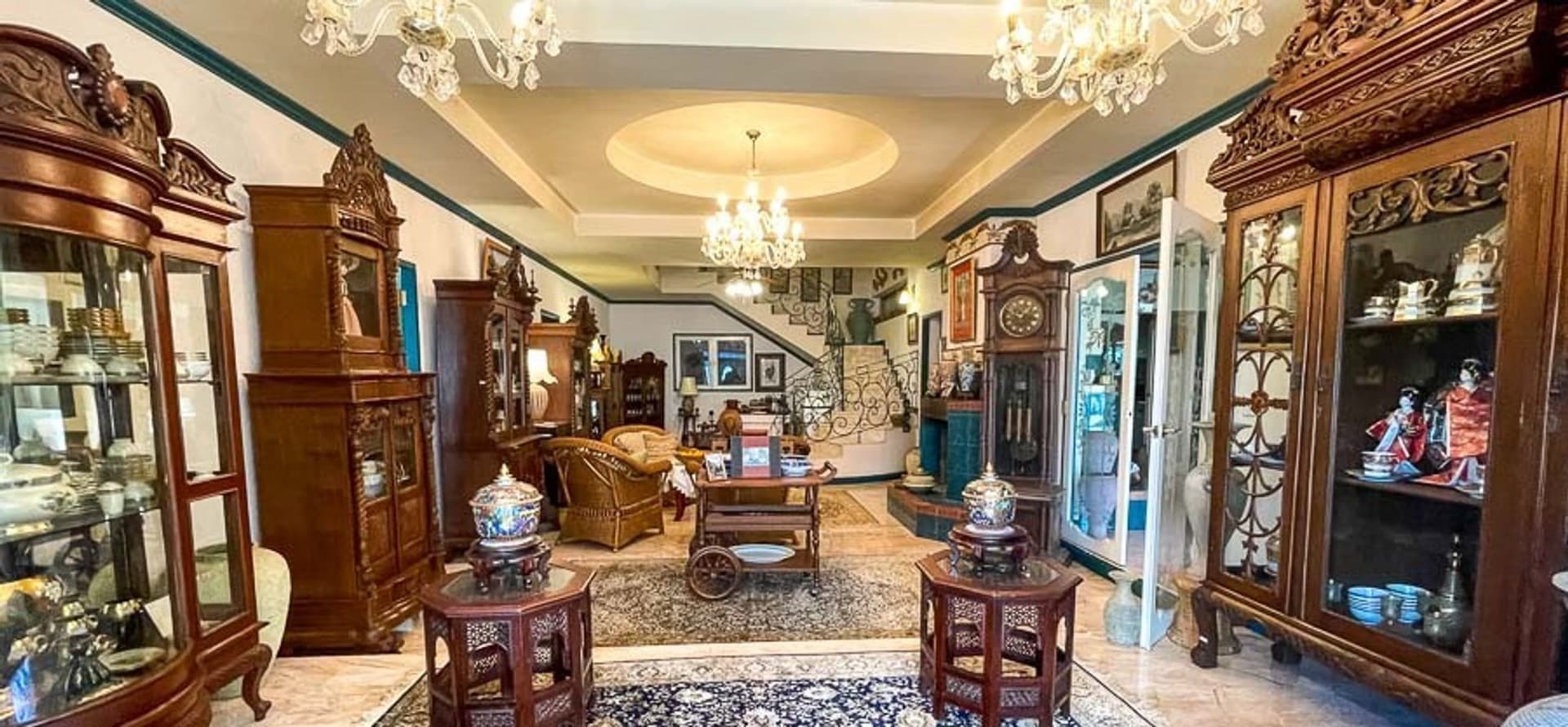 4 Bedroom House - Image 2