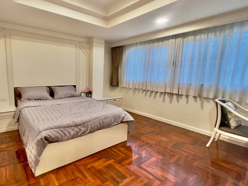 2 Bedroom Condo