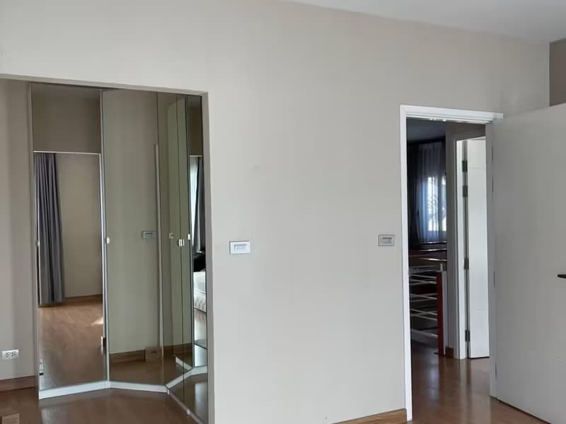 House for Rented, Sale w/Tenant in Suan Luang.