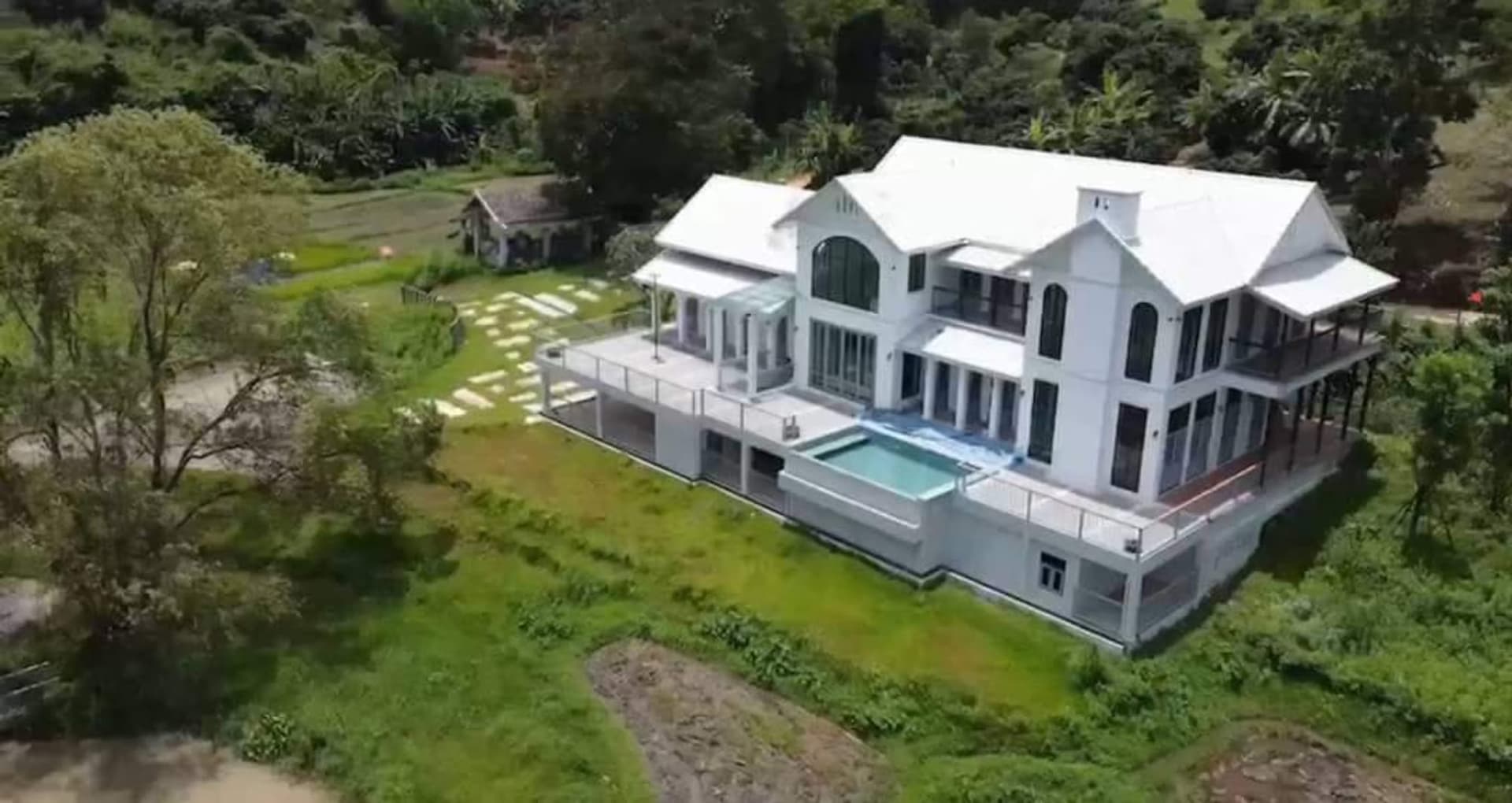3 Bed House for Sale in Mae Rim - Image 1