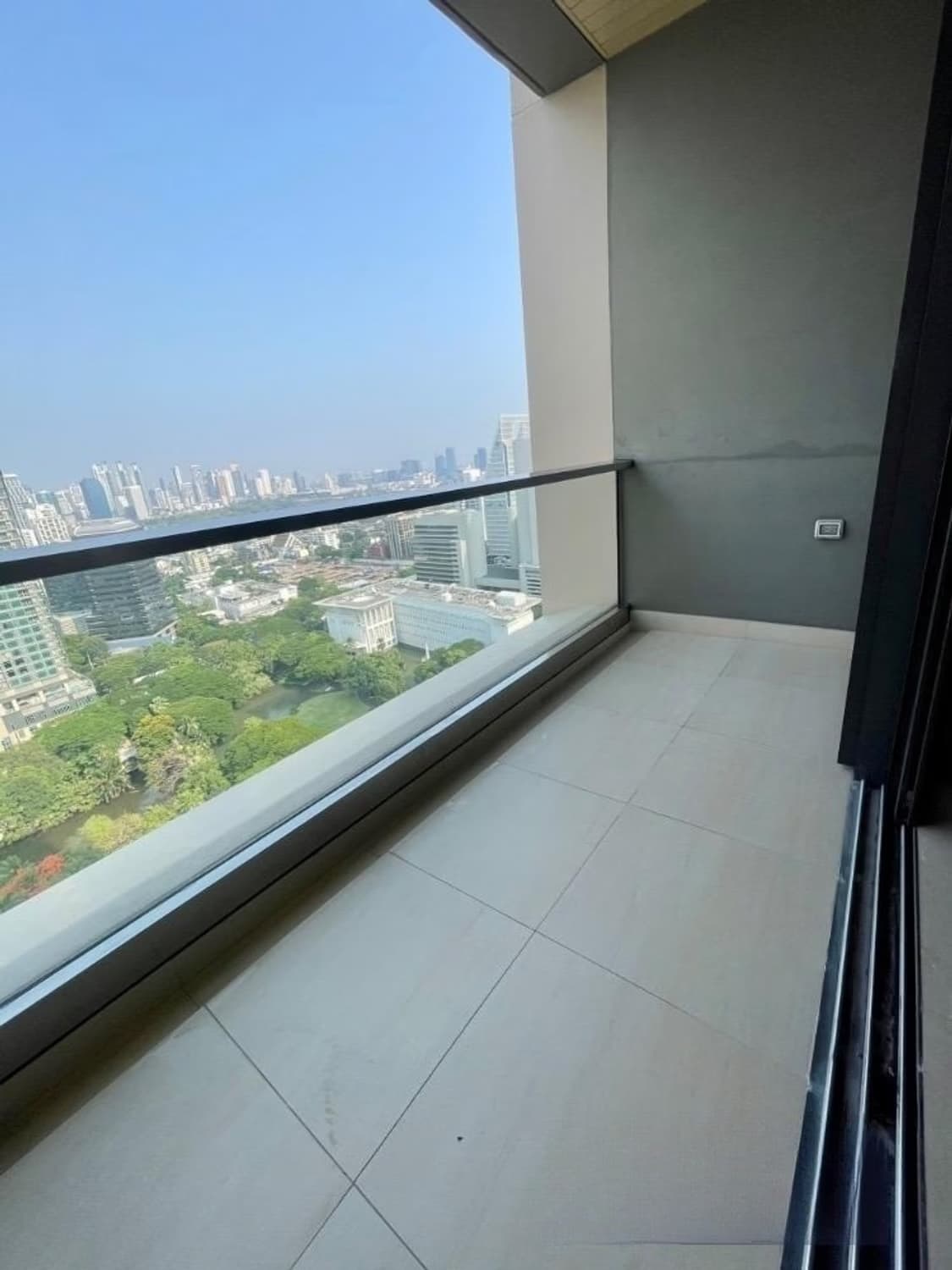 2 卧室 公寓 用于 出售 在 Pathum Wan - Image 8