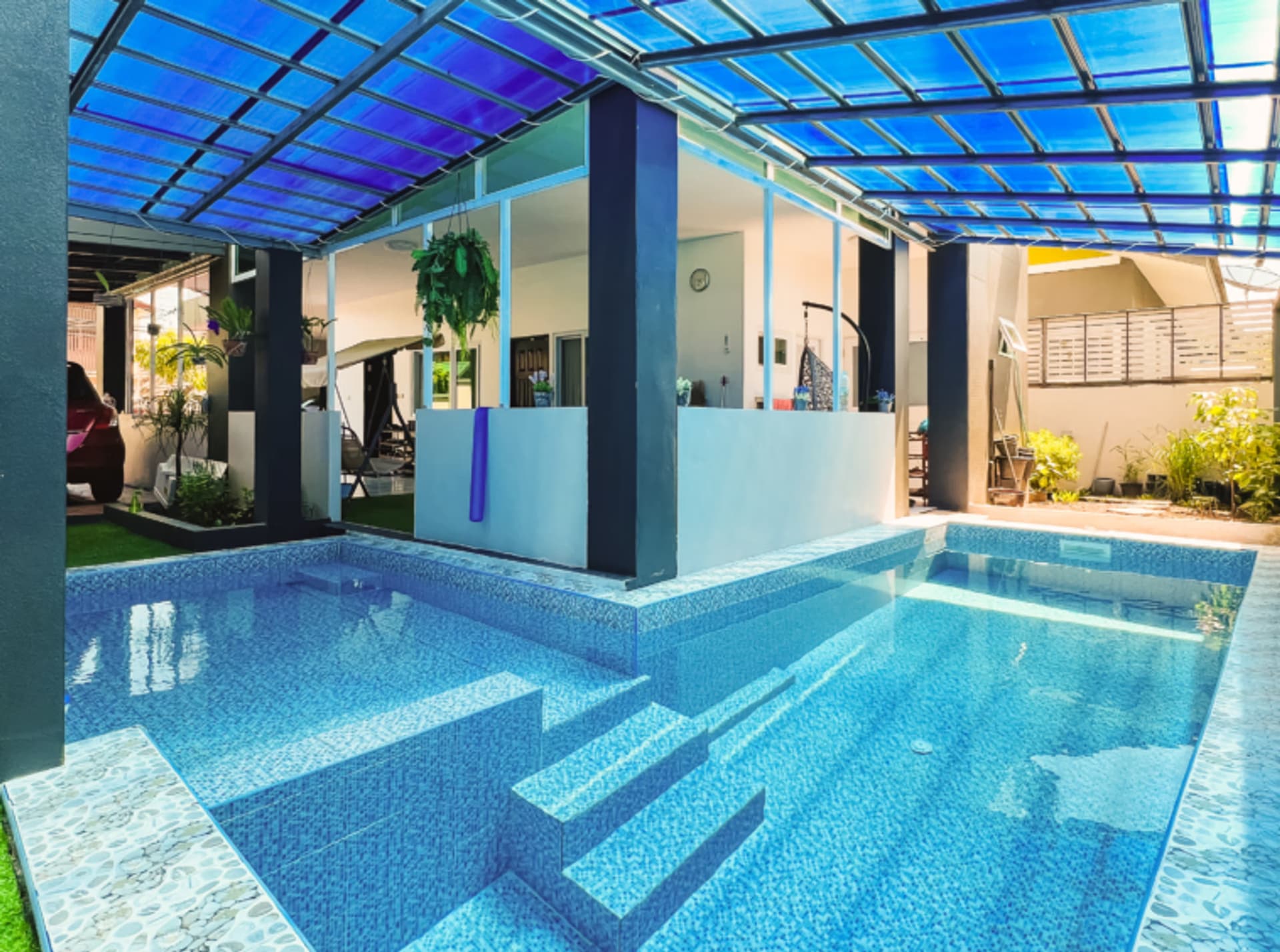 6 Bed House for Sale in Mueang Chiang Mai - Image 2