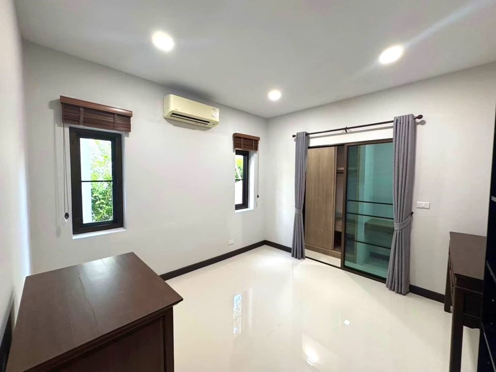 4 Bed House for Sale in Hang Dong - Image 11