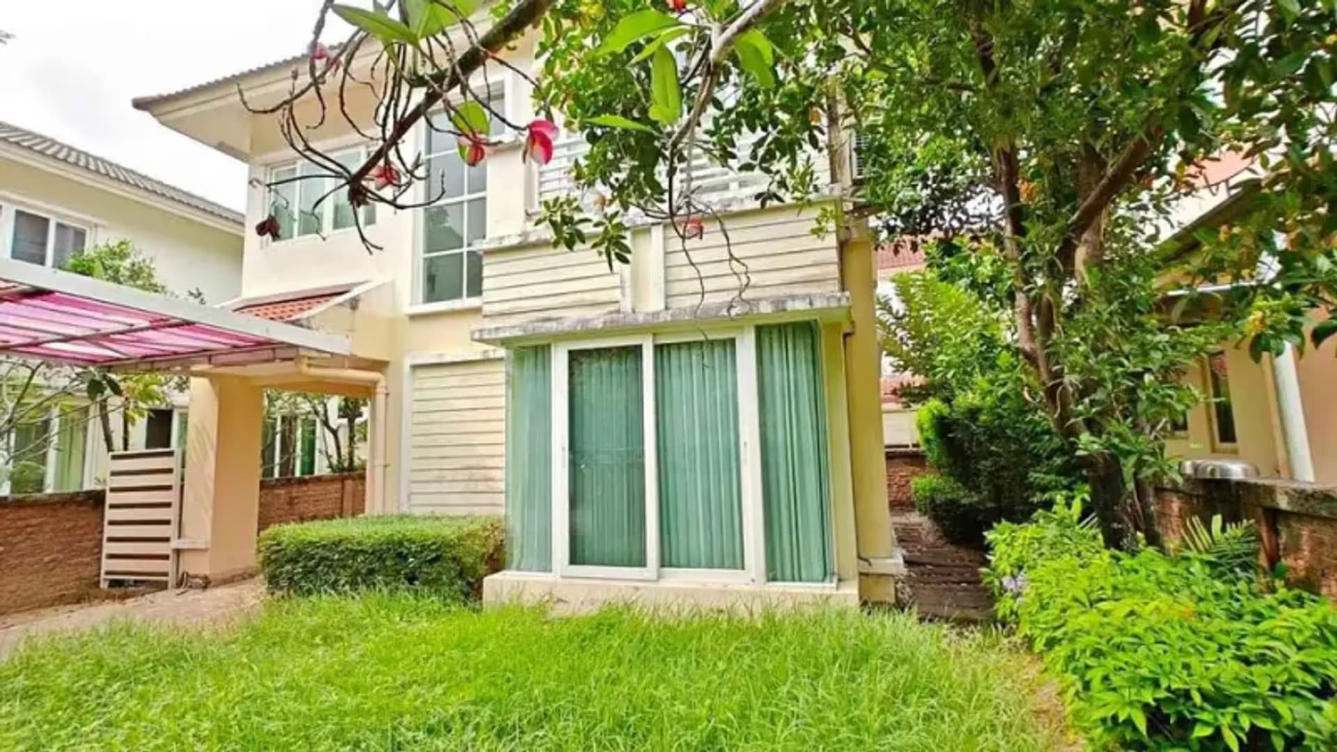 3 Bedroom House - Image 4