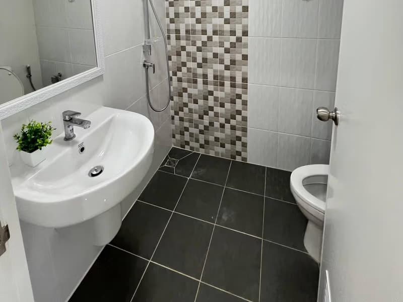 4 Bed Townhouse for Rent in Mueang Chiang Mai