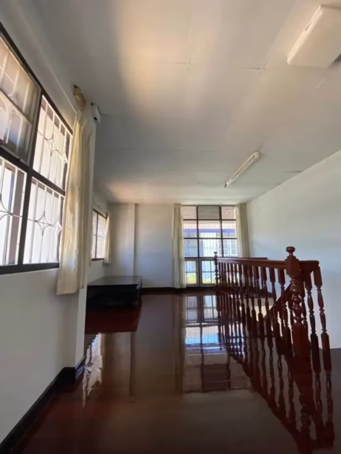 4 Bedroom House - Image 2