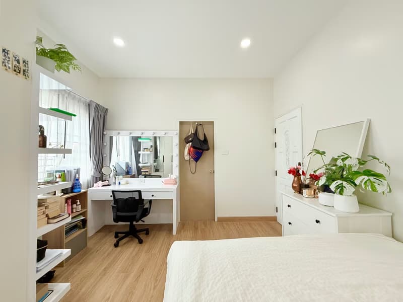5 Bed House for Rent and Sale in Hang Dong