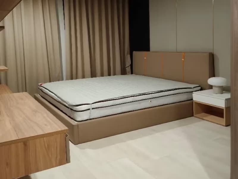 1 Bedroom Condo