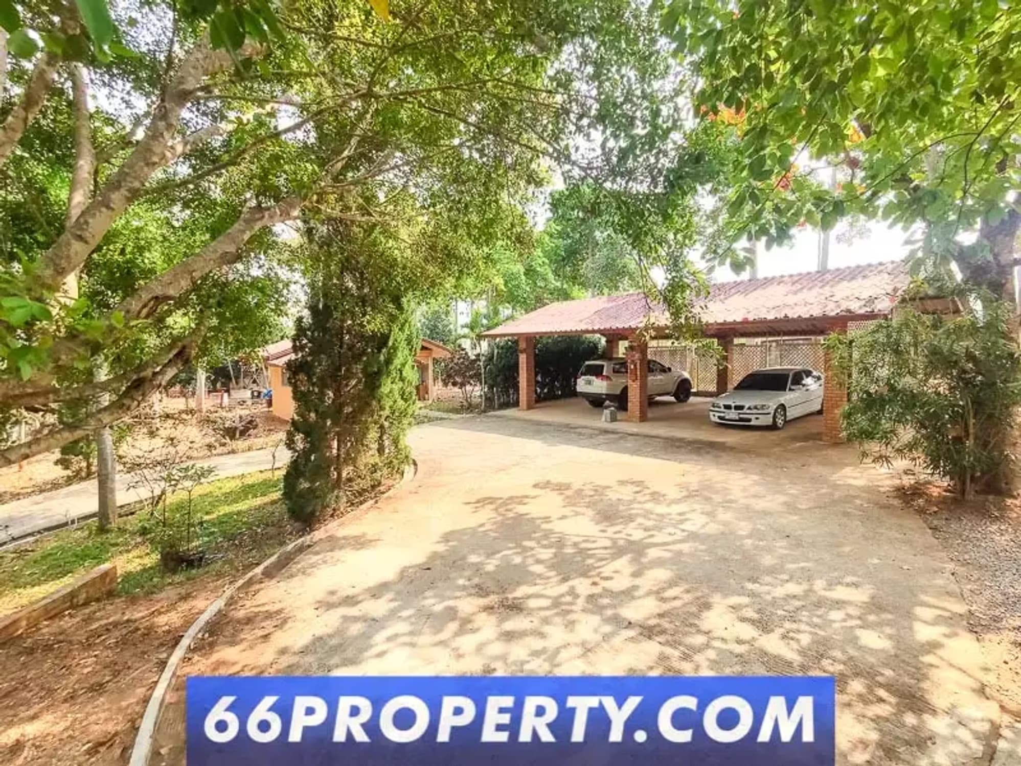 4 Bedroom House - Image 41