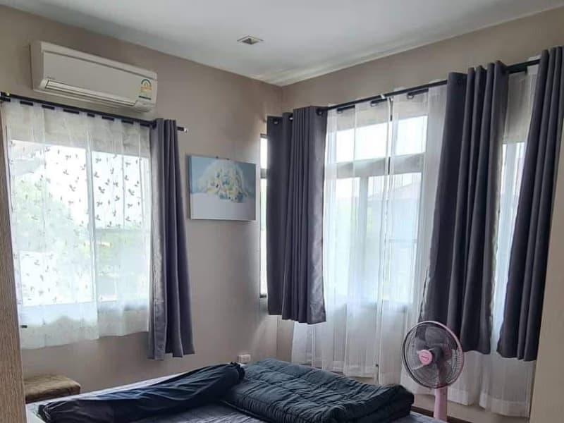 5 Bed House for Rent in San Sai District