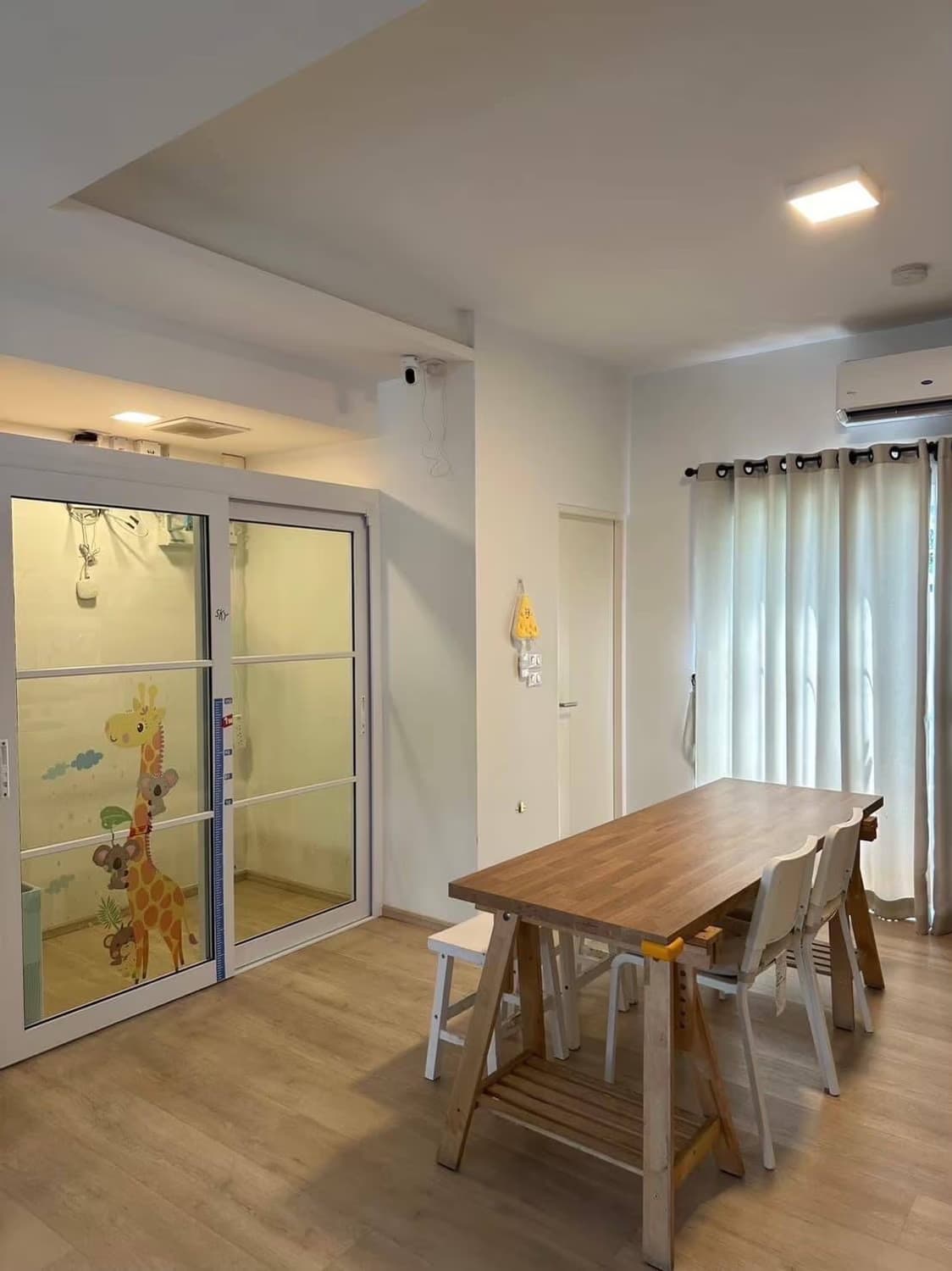 2 Bed Townhouse for Rent and Sale in Bang Phli - Image 3