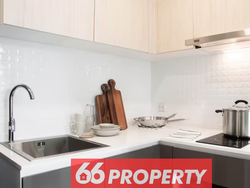 1 Bedroom Condo