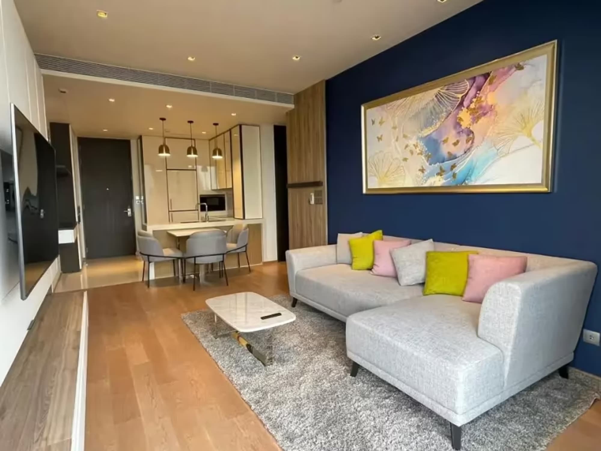 2 Bedroom Condo - Image 7