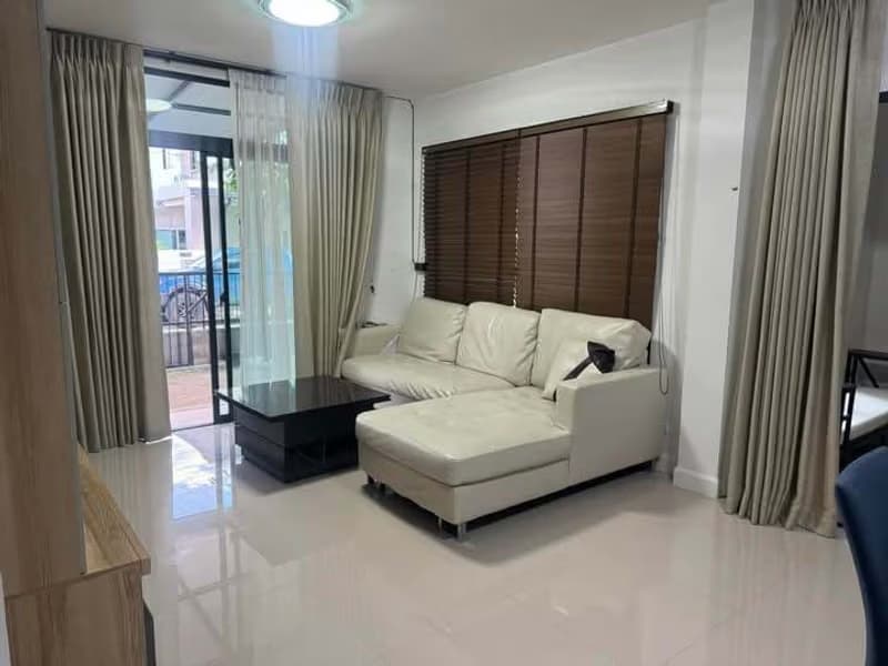 4 Bed House for Rent in Doi Saket