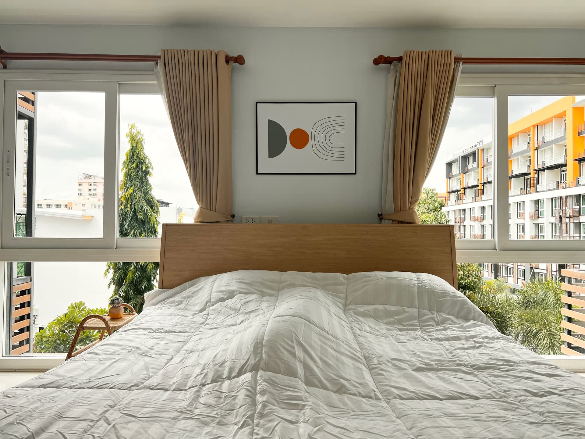1 Bed Condo for Rent and Sale in Mueang Chiang Mai - Image 1