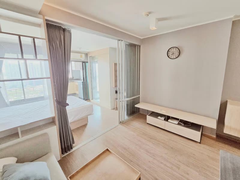 1 Bed Condo for Sale  Near Surasak BTS