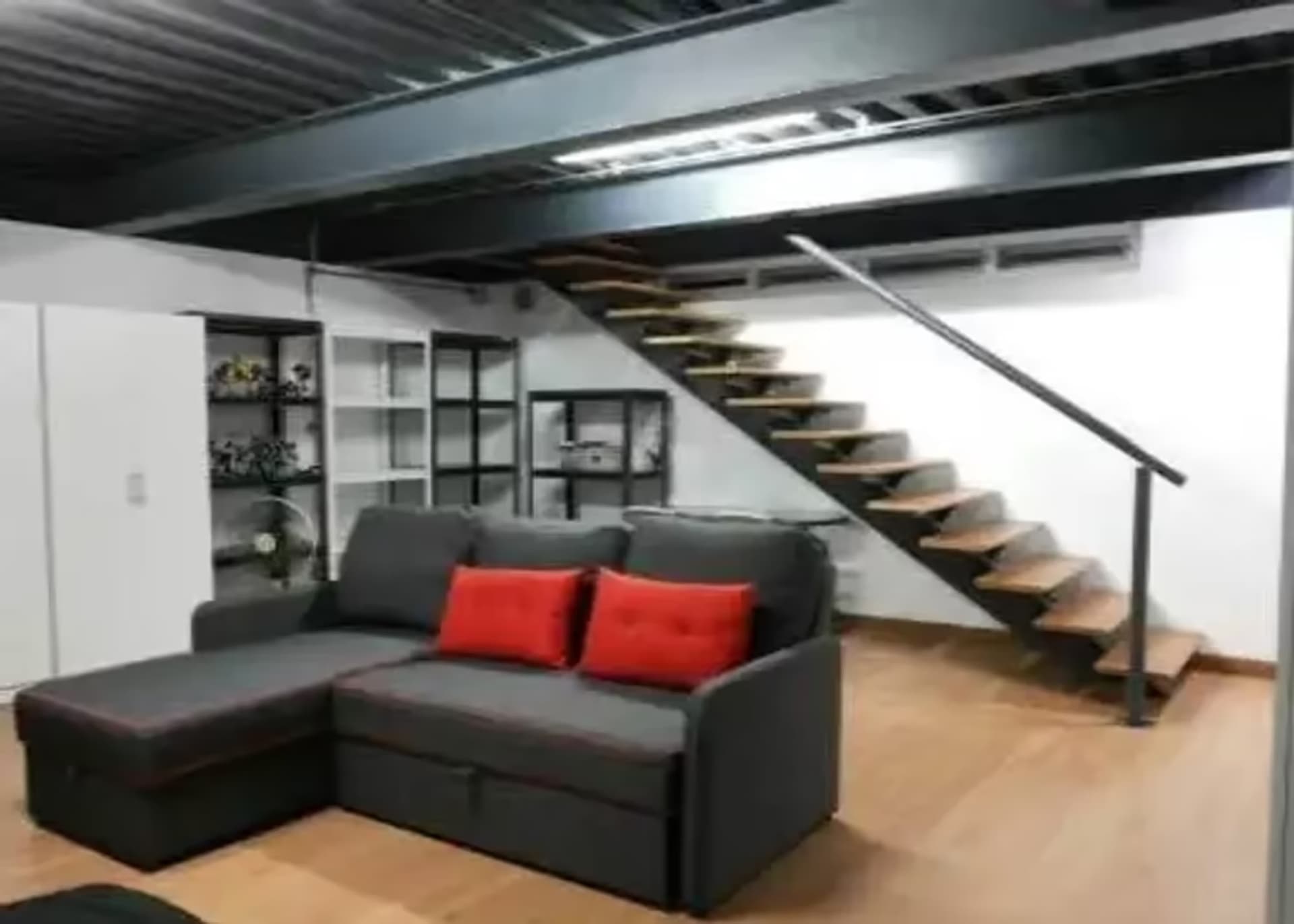 4 Bedroom House - Image 16