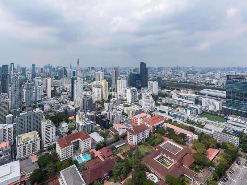  THE ESSE Asoke