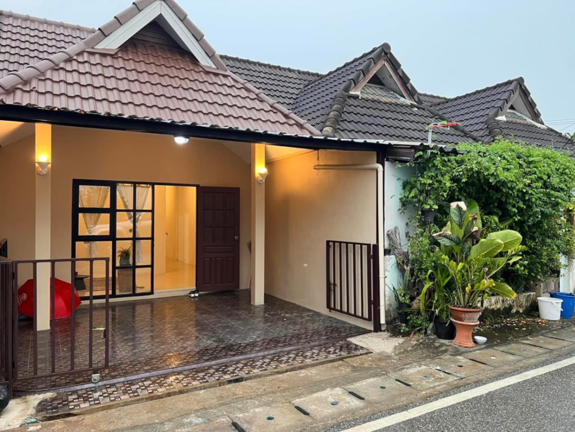 2 Bed House for Sale in San Kamphaeng - Image 1