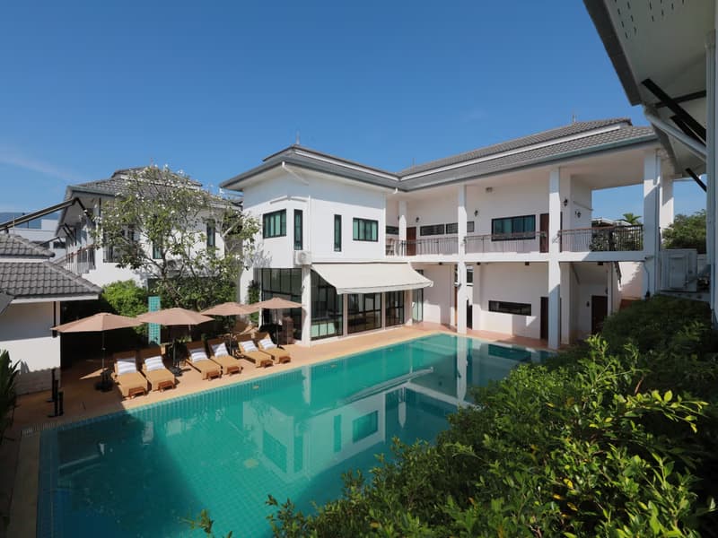 4 Bed House for Rent in Mueang Chiang Mai