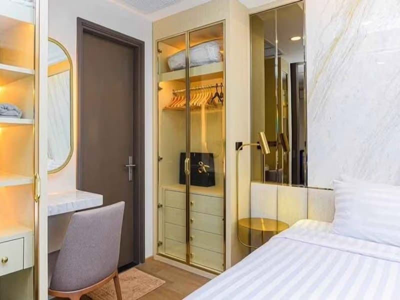 1 Bed Condo for Rent in Bang Rak