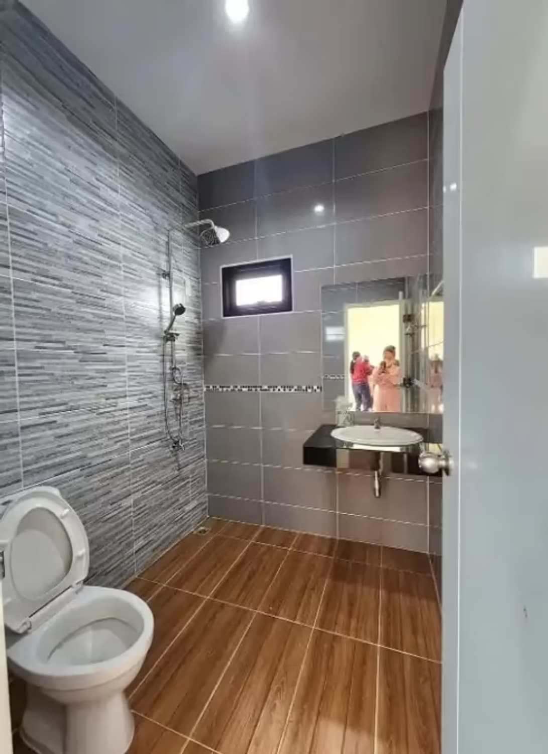 3 Bedroom House - Image 16