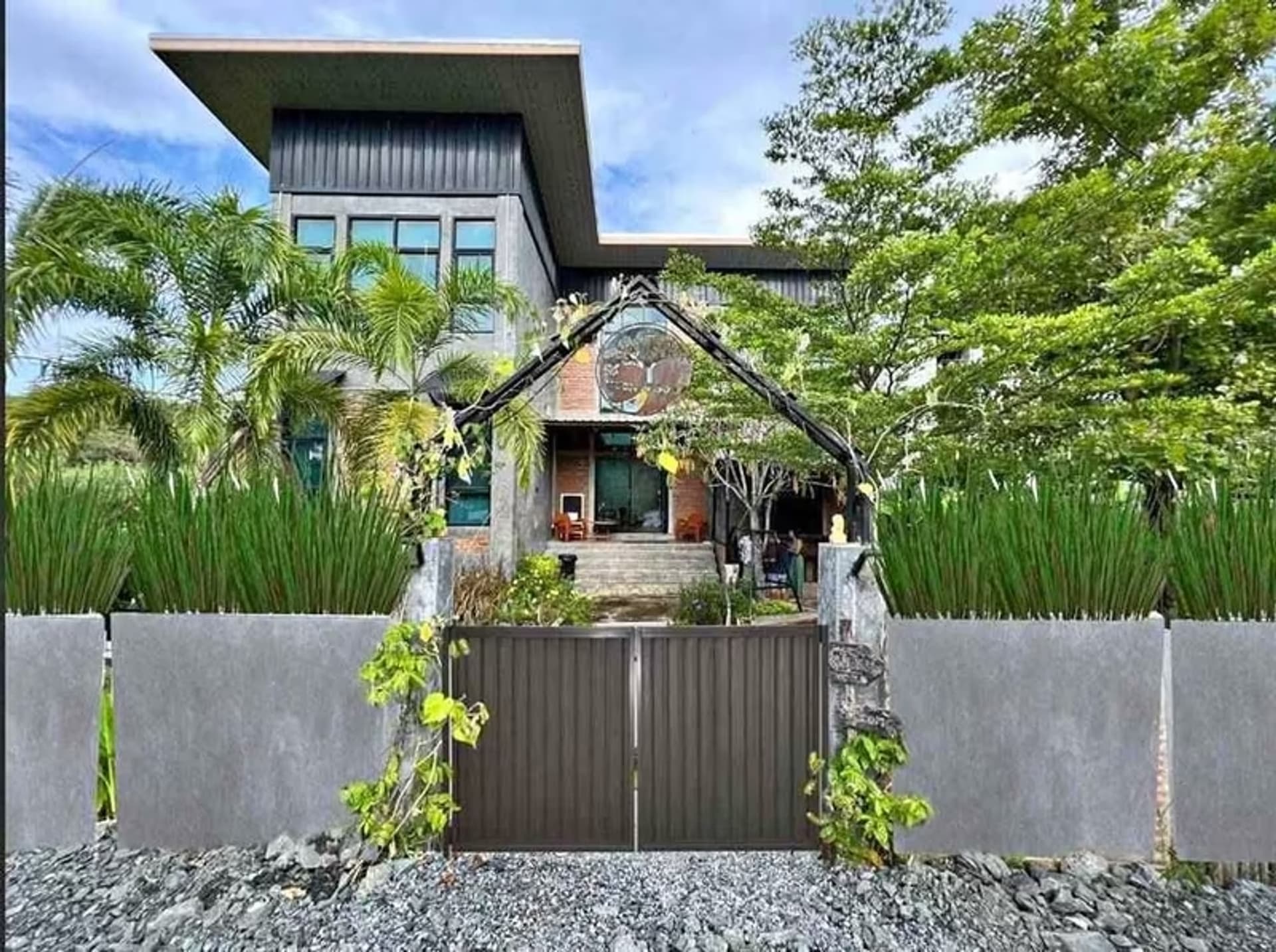 House for Rent, Sale in Suthep, Mueang Chiang Mai. - Image 1