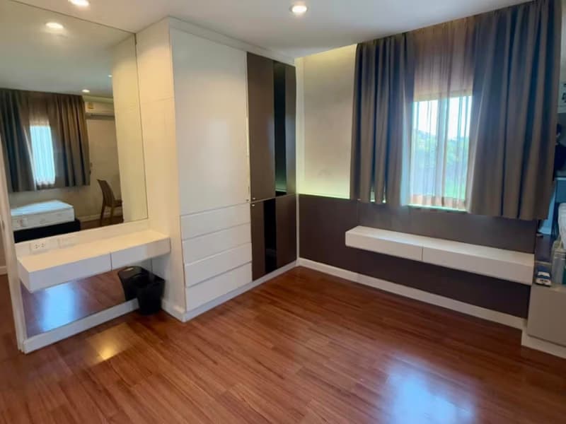 4 Bed House for Rent and Sale in Mueang Chiang Mai