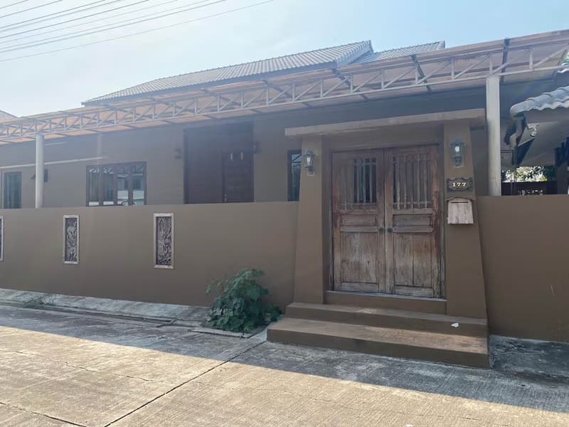 House for Rent in Chai Sathan, Saraphi.