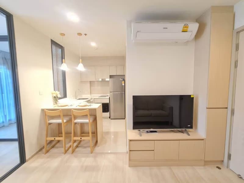 Condo for Rent at Life One Wireless