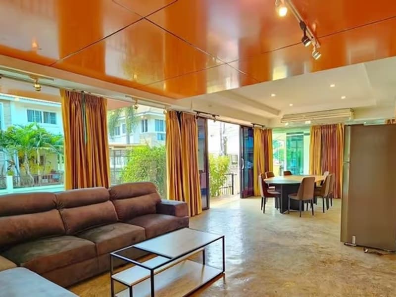 Pool Villa for Rent/Sale in San Na Meng, San Sai