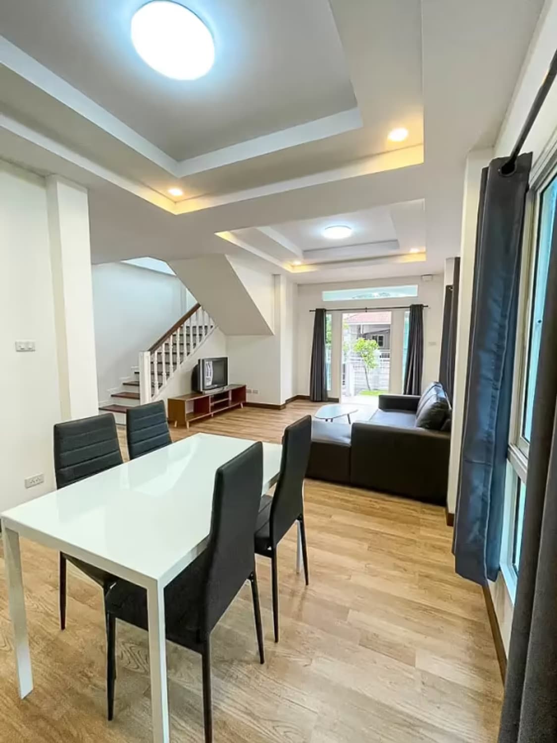 3 Bedroom House - Image 5